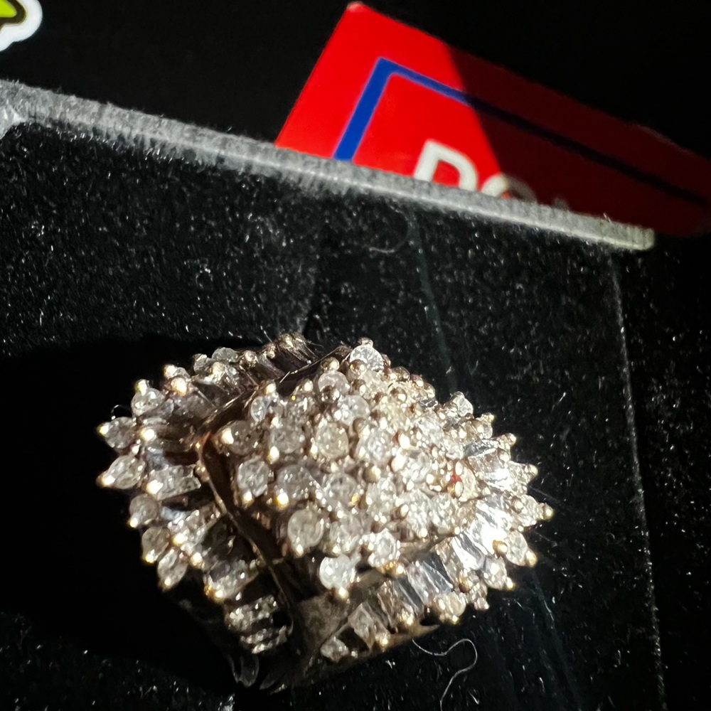 Vintage 10k diamond cocktail ring - Picture 5 of 12